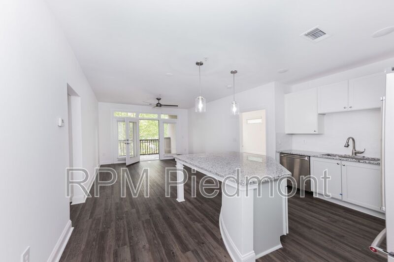 Foto principal - 840 United Avenue SE