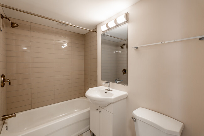 Building Photo - Joie De Vivre Apartments