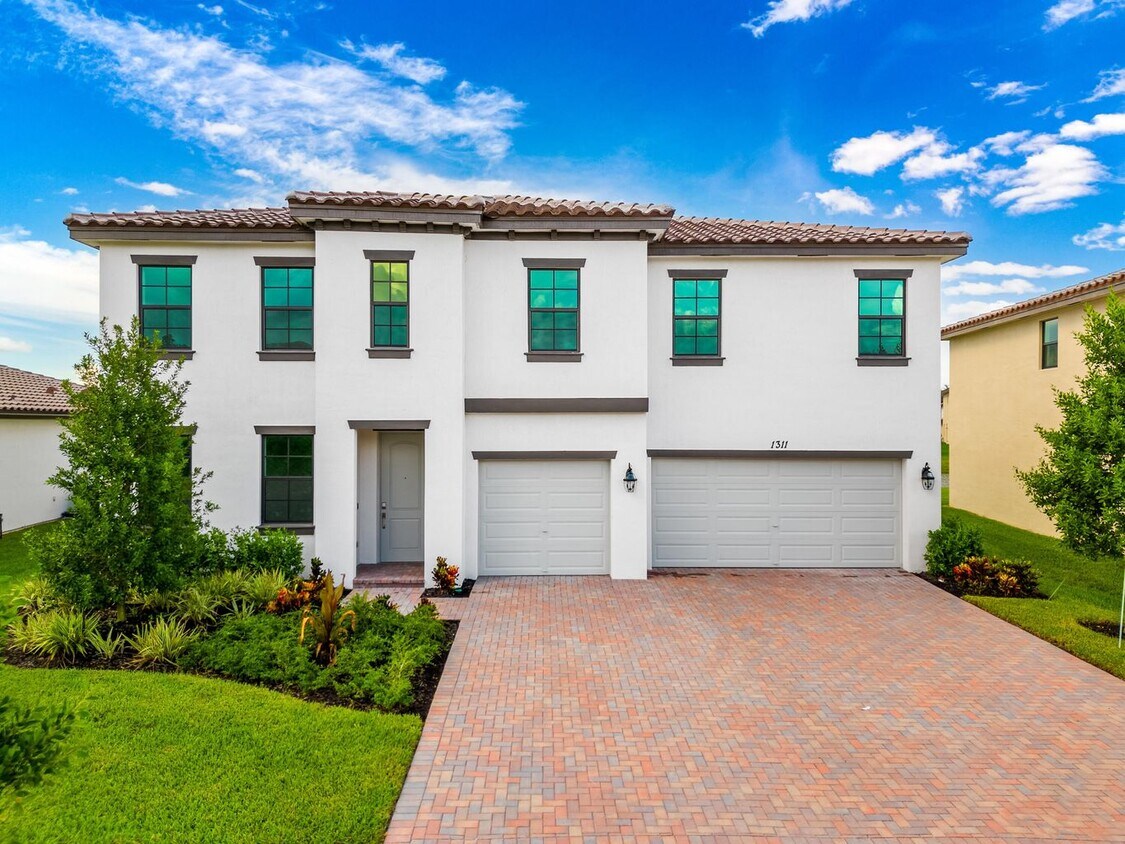 Primary Photo - 1311 Whitcombe Dr