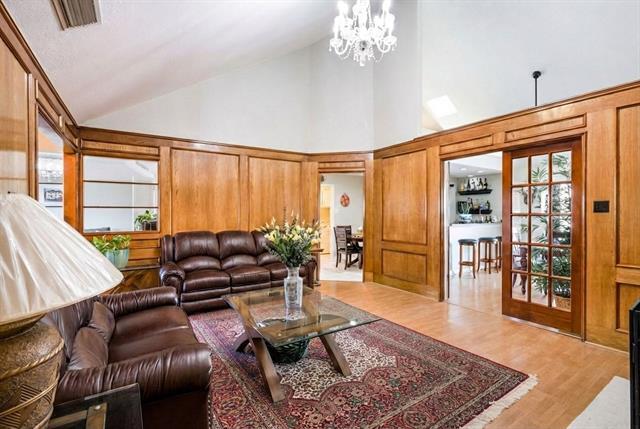 Building Photo - 2522 Crestedge Dr