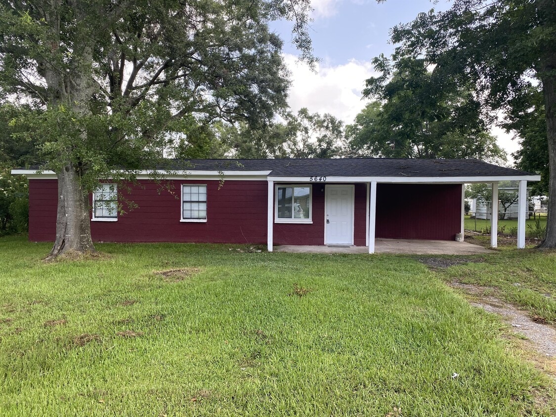 5640 Alice Dr, Theodore, AL 36582 House Rental in Theodore, AL