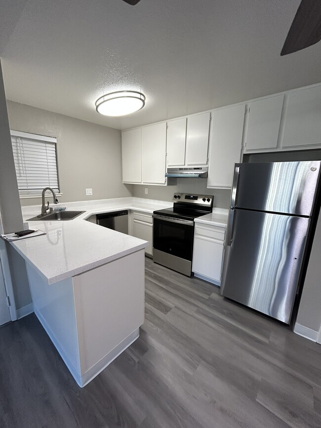 Foto del edificio - Heritage Grove Apartments