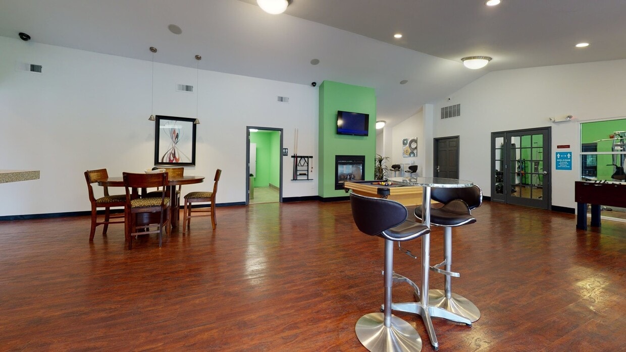 Photo - Campus Court Lexington Apartments