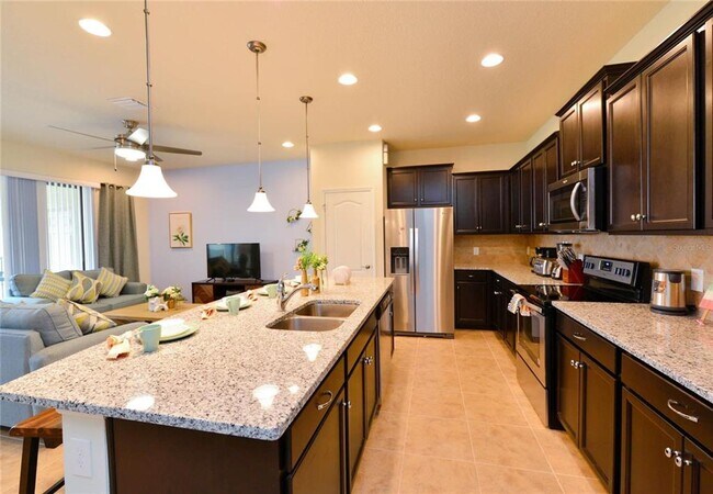 Foto del edificio - Resort Style Living - Windsor @ Westside