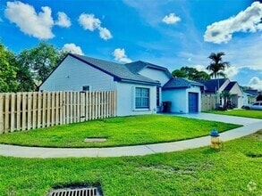 Building Photo - 8600 SW 15th St