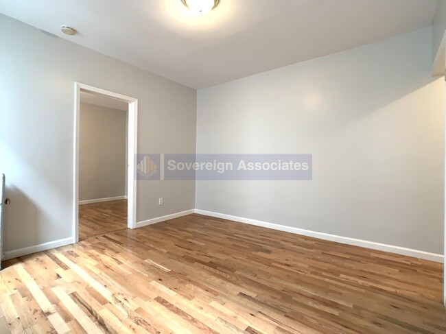 Building Photo - 148 W 142nd St