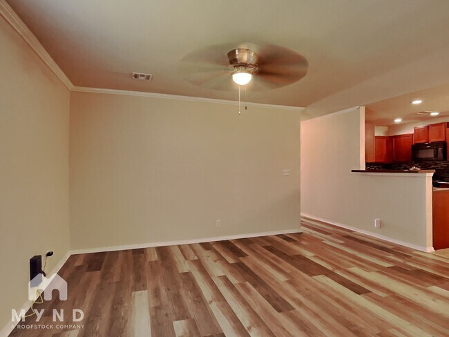 Foto del edificio - 5717 N 33rd St