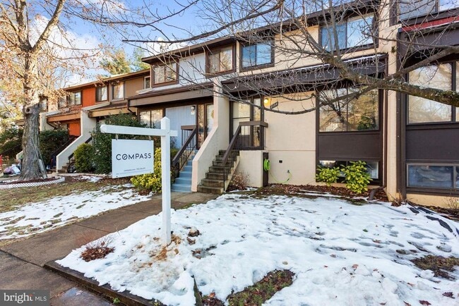Building Photo - 2104 Cartwright Pl