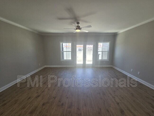 Foto del edificio - 1337 Rebecca Johns Dr
