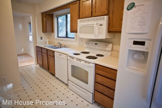 Foto del edificio - 3 br, 1.5 bath House - 101 Walden Drive