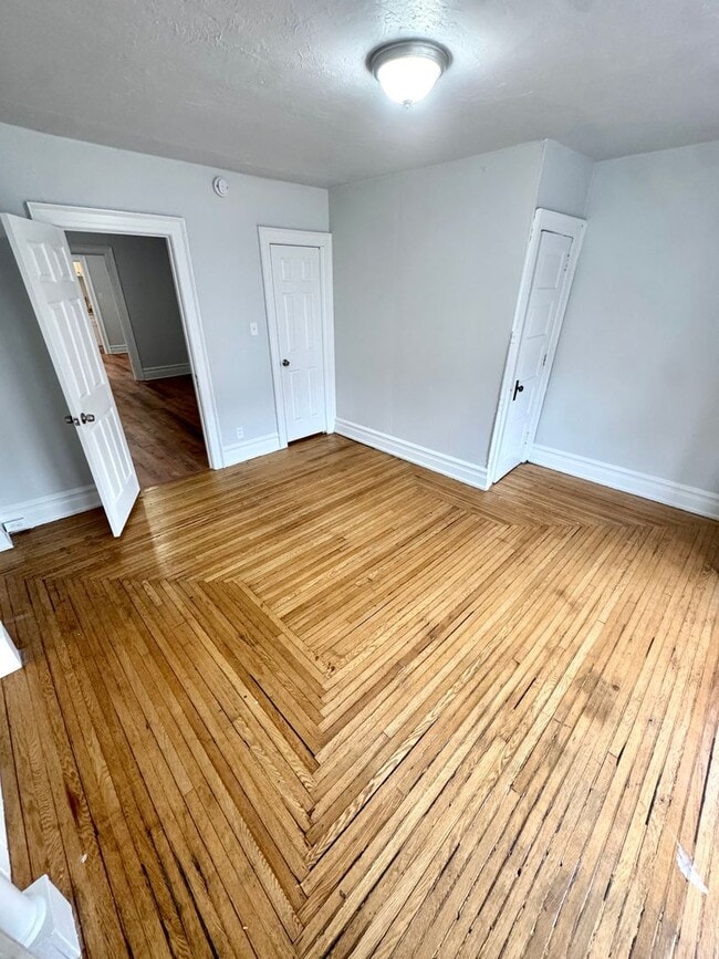 Foto del edificio - 1620-1/2 W Chew St