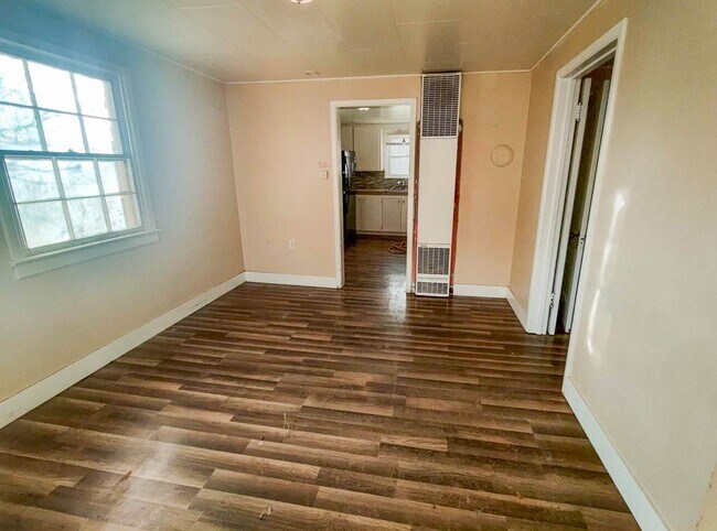 Foto del edificio - 417 N De Clark Ave