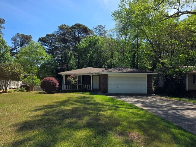 Updated 3bed 2 bath home located in Marietta - Updated 3bed 2 bath home located in Marietta