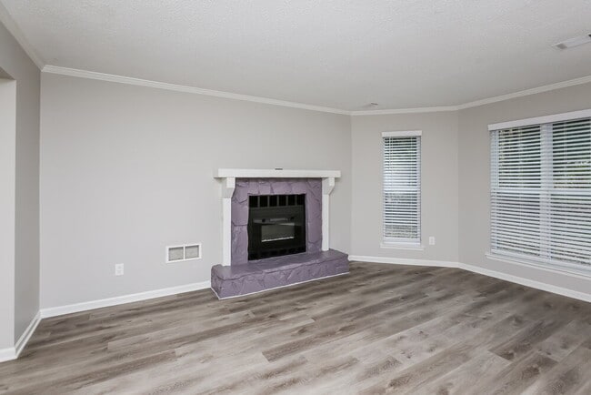 Building Photo - 3730 Rhoanoke Ct