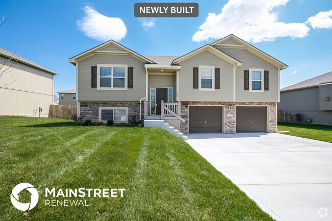 Building Photo - 515 Emerson Dr