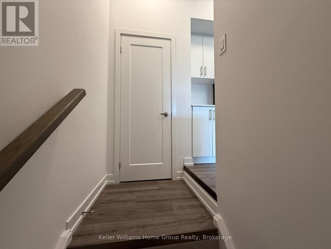 Photo du bâtiment - 940-940 St David St N