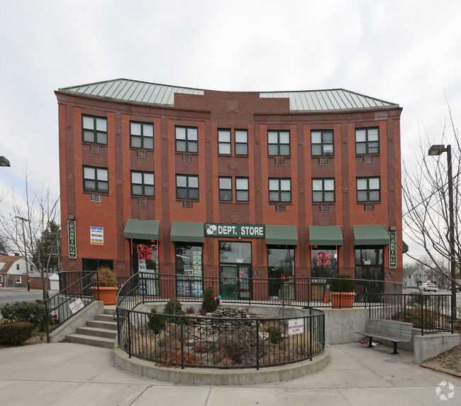 Building Photo - Gateway Court