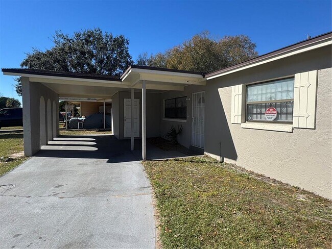 Foto del edificio - 4291 Clarinda St