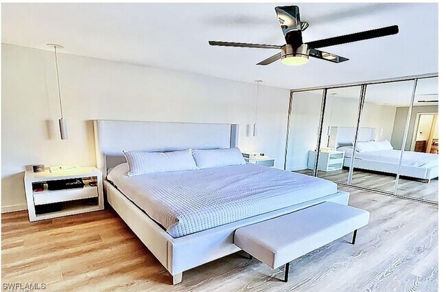 Foto del edificio - 124 Lake Point Ln
