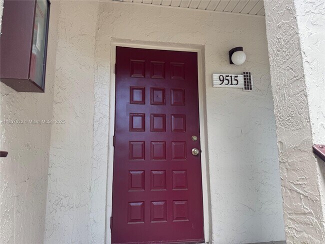 Foto del edificio - 9515 SW 138th Pl