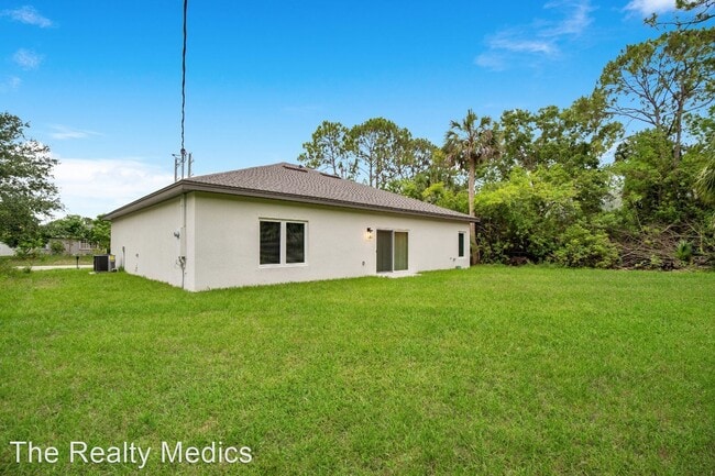 Building Photo - 4 br, 2 bath House - 1365 Sequoia Rd NW