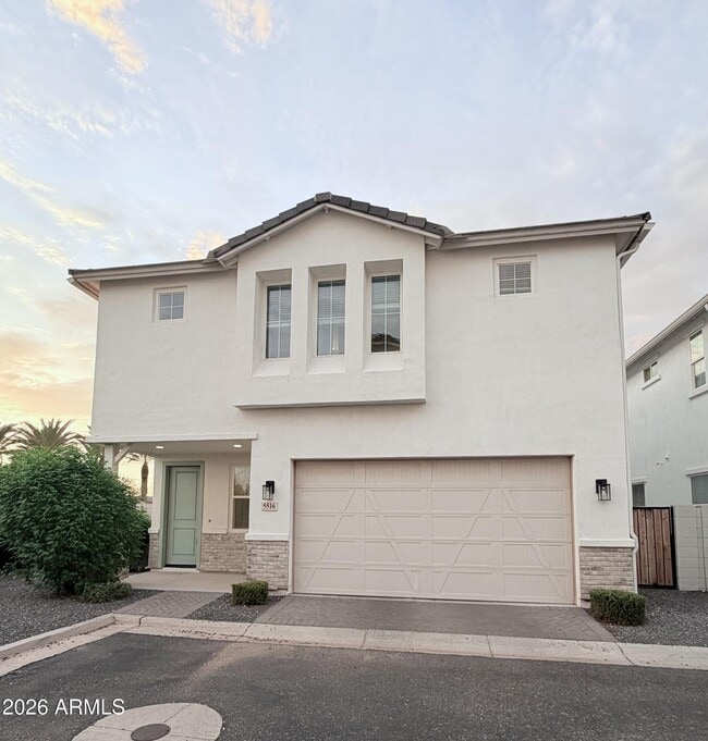 Building Photo - 5516 S Dillon Cir