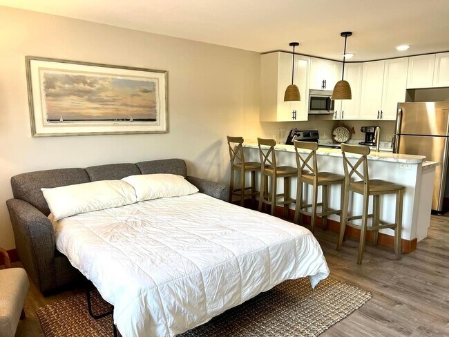 Building Photo - 80 Twin Oaks Shr