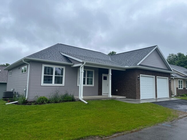 Building Photo - 9506 Excalibur Dr