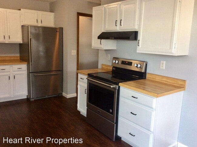 Building Photo - 2 br, 2.5 bath House - 1347 Sims St