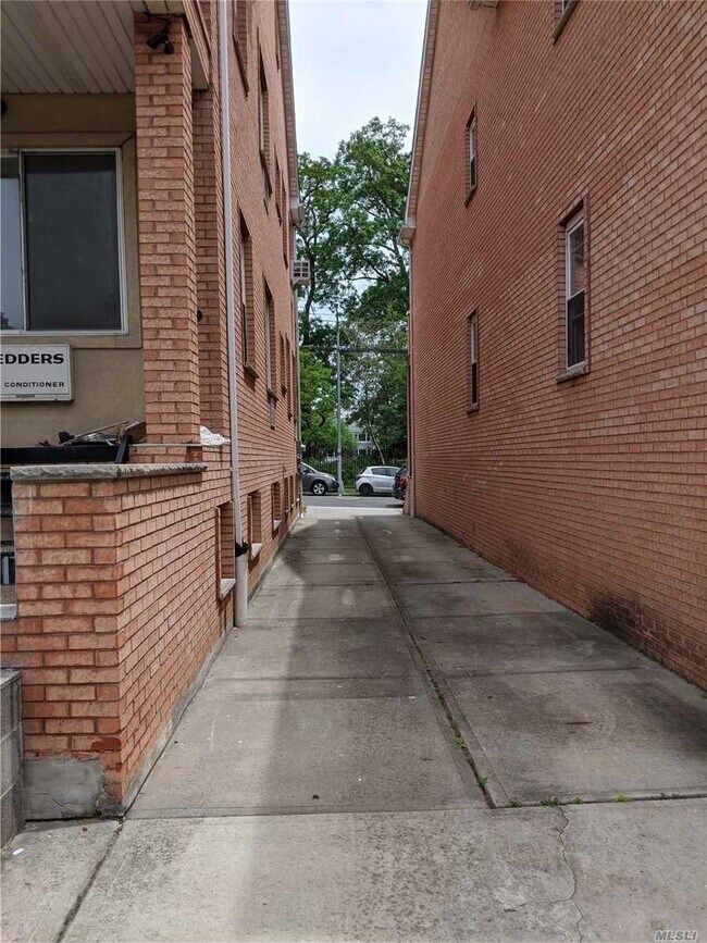 Building Photo - 45-44 164th St