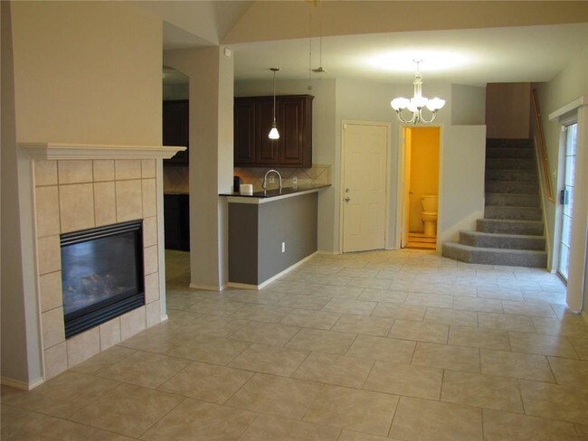 Building Photo - 1908 Nest Pl