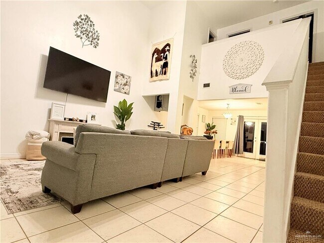 Foto del edificio - 19 West Dr