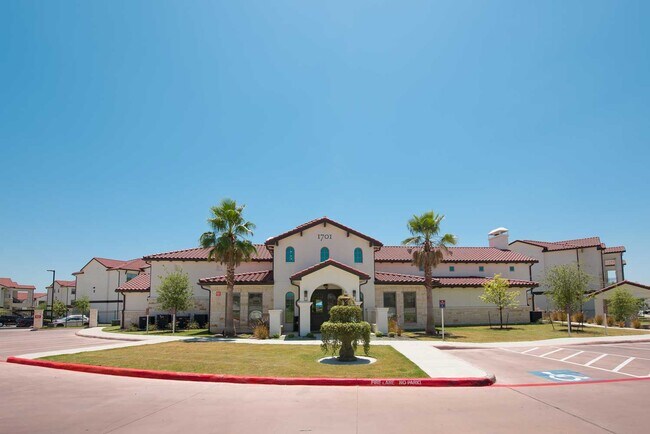 Building Photo - Regal Rendezvous: Luxe Living Spaces for t...