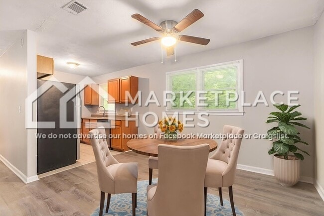 Building Photo - 3004 Twelve Oaks Cir