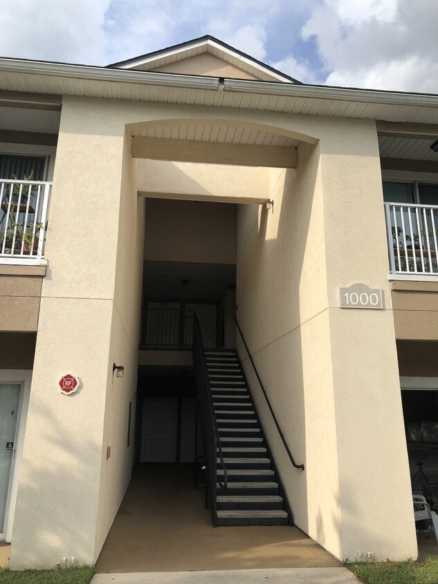 Building - 7920 Merrill Rd