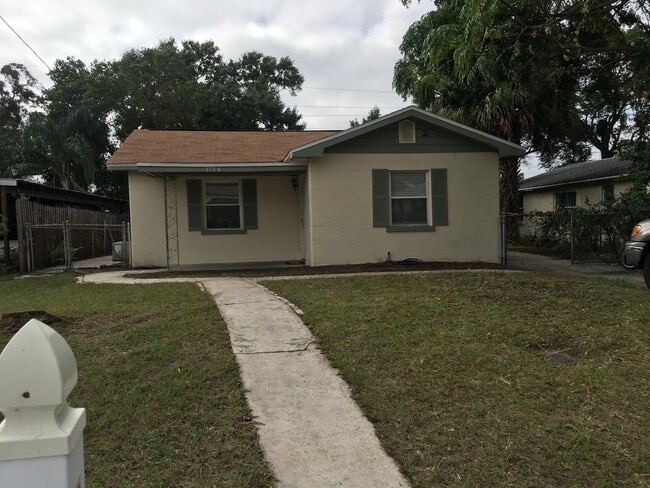 Photo - 3/1  North Hyde Park House