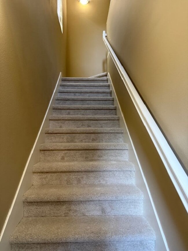 Building Photo - 2bd 2.5 bath in Turtle Ridge