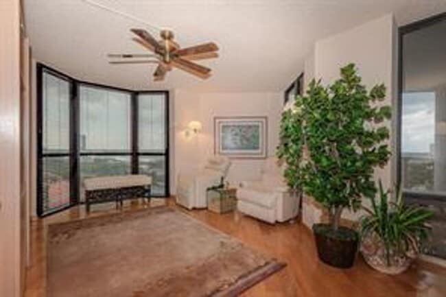 Foto del edificio - 3598 Yacht Club Dr