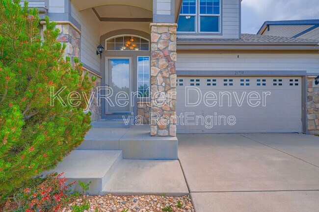Foto del edificio - 23750 E Mississippi Cir