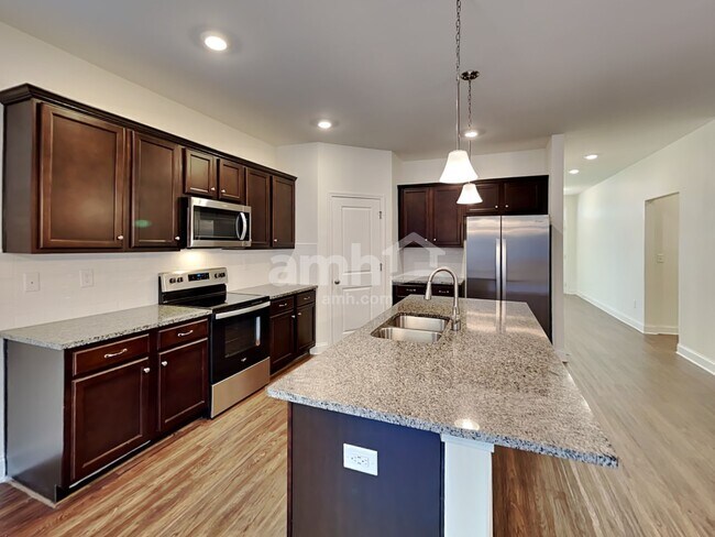 Foto del edificio - 2021 Beaver Farm Lane