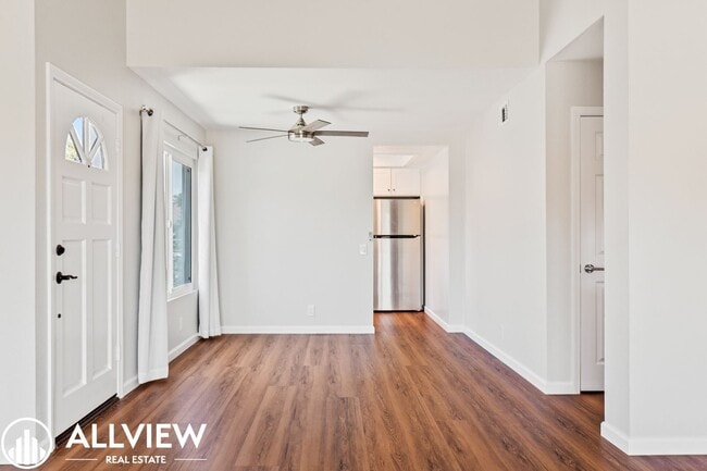 Building Photo - 2 br, 2 bath House - 63 Goldenrod #44