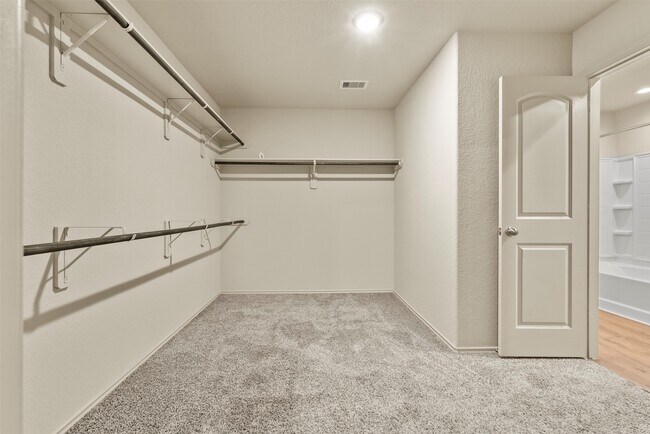Building Photo - 15470 Rancho Joya Wy