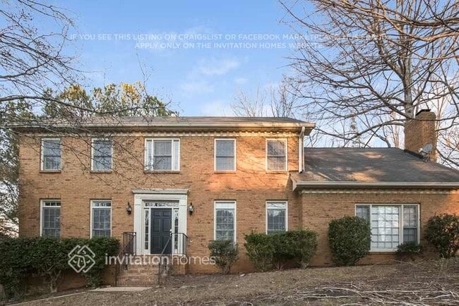 Building Photo - 725 Redlion Run