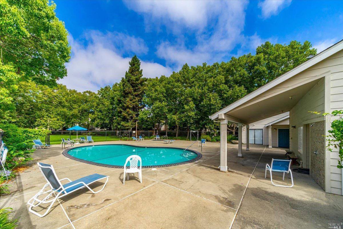 41 Golden Gate Cir Unit 41, Napa, CA 94558 Condo for Rent in Napa, CA