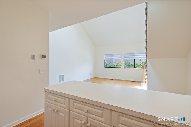 Foto del edificio - 2435 Bedford St