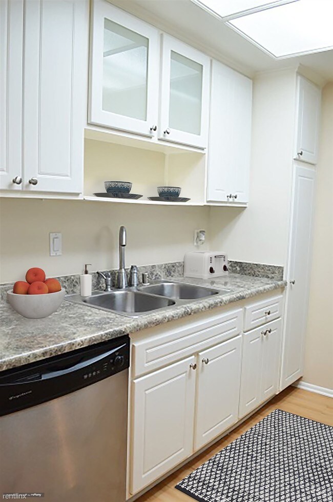 Building Photo - 2 br, 2 bath  - Valley Apartments