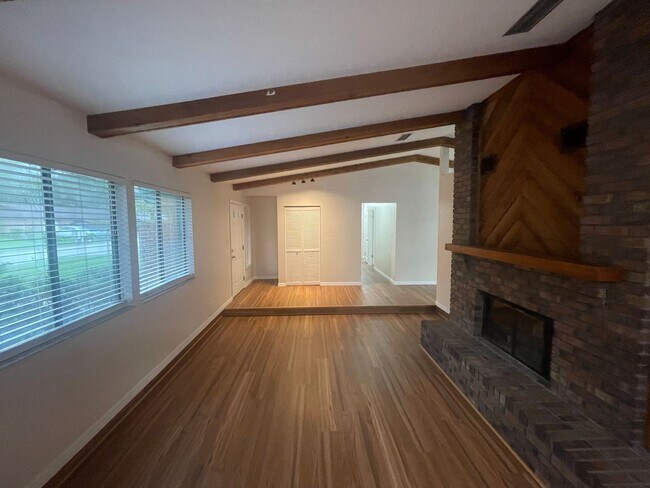 Foto del edificio - 3810 NW 28th Terrace