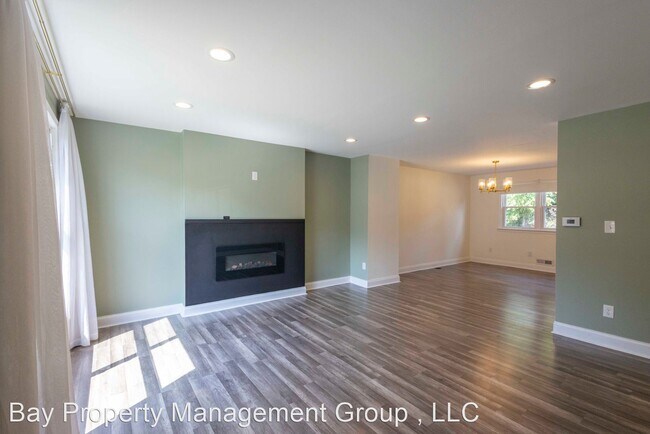 Building Photo - 3 br, 2 bath House - 818 Reverdy Road