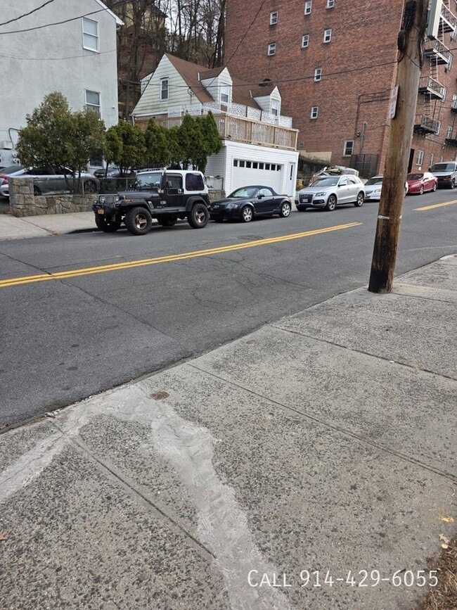 Photo - 609 Van Cortlandt Park Ave Apartment