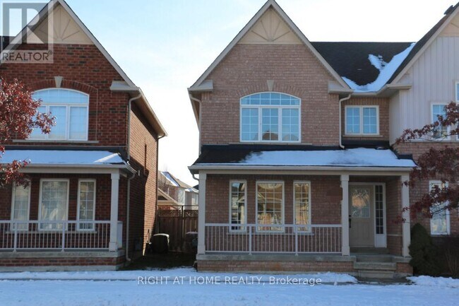 Building Photo - 753 Bur Oak Ave
